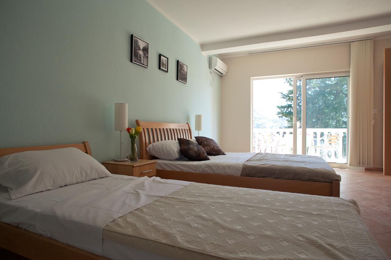 Apartments Bella Vista แฮร์เซ็ก-โนวี ภายนอก รูปภาพ