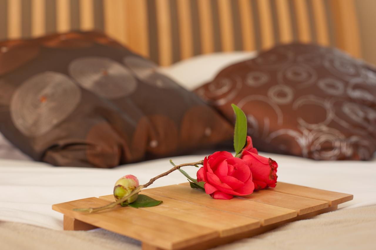 Apartments Bella Vista แฮร์เซ็ก-โนวี ภายนอก รูปภาพ